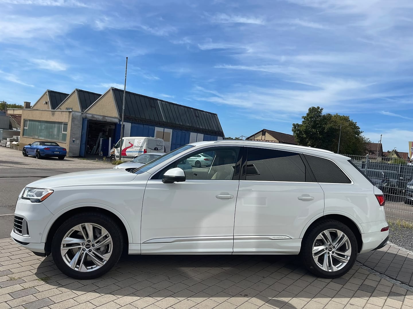 Audi Q7, Seitenansicht