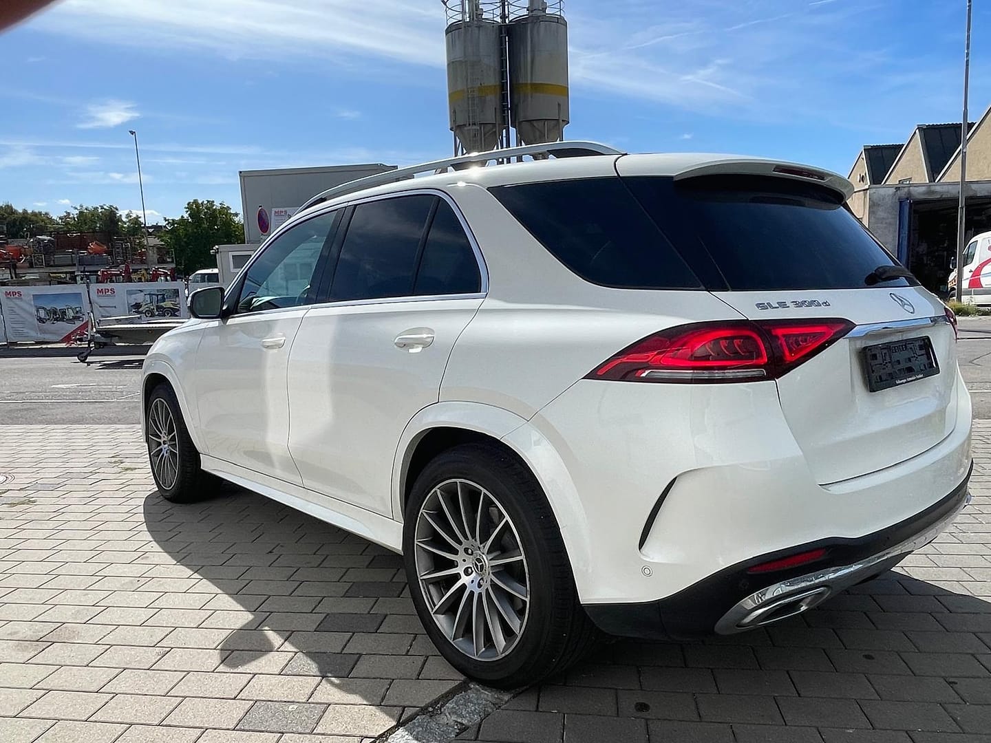 Mercedes-Benz GLE 300 d, schräg von hinten