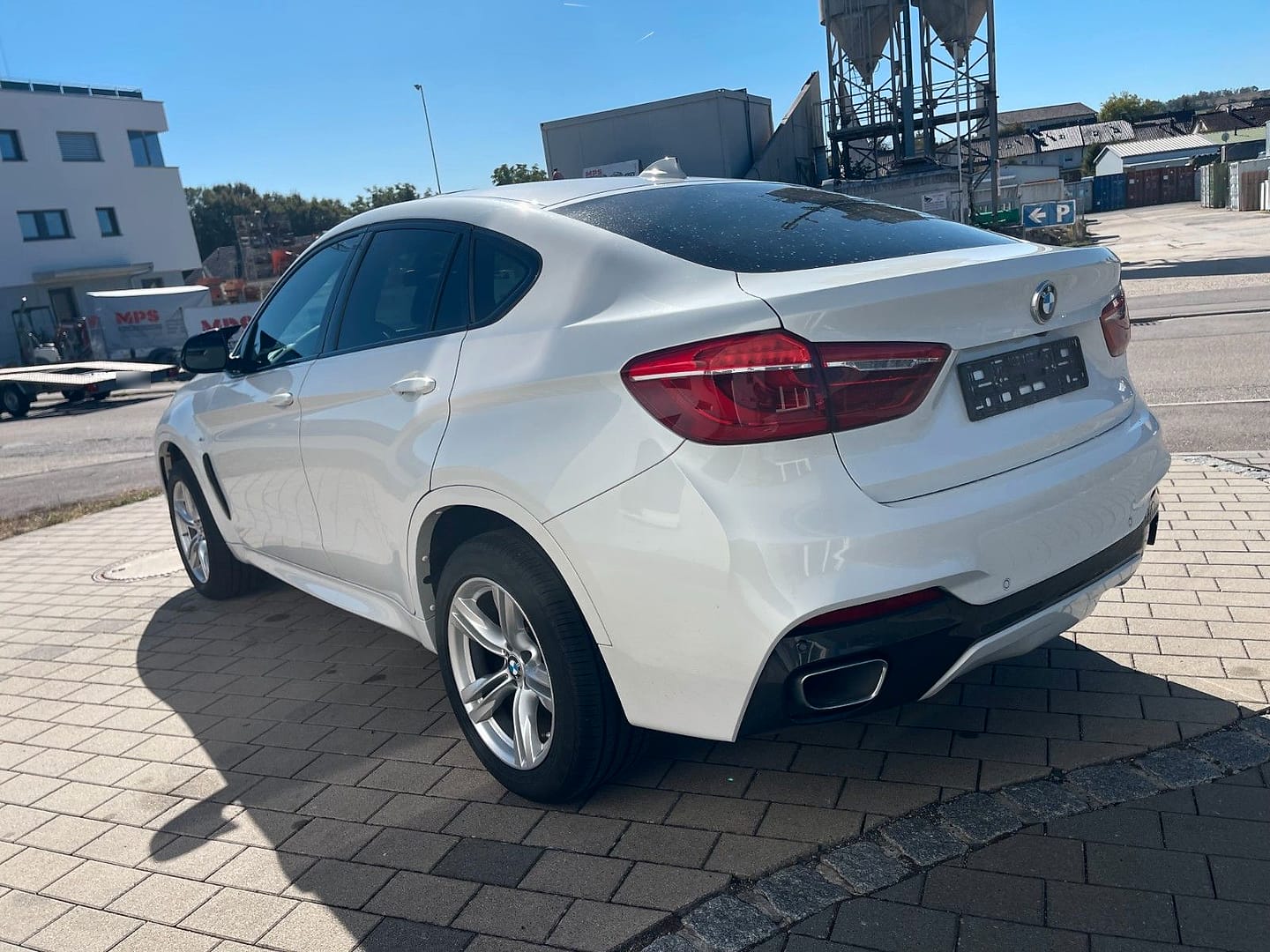 BMW X6 xDrive 30 d M Paket, schräg von hinten