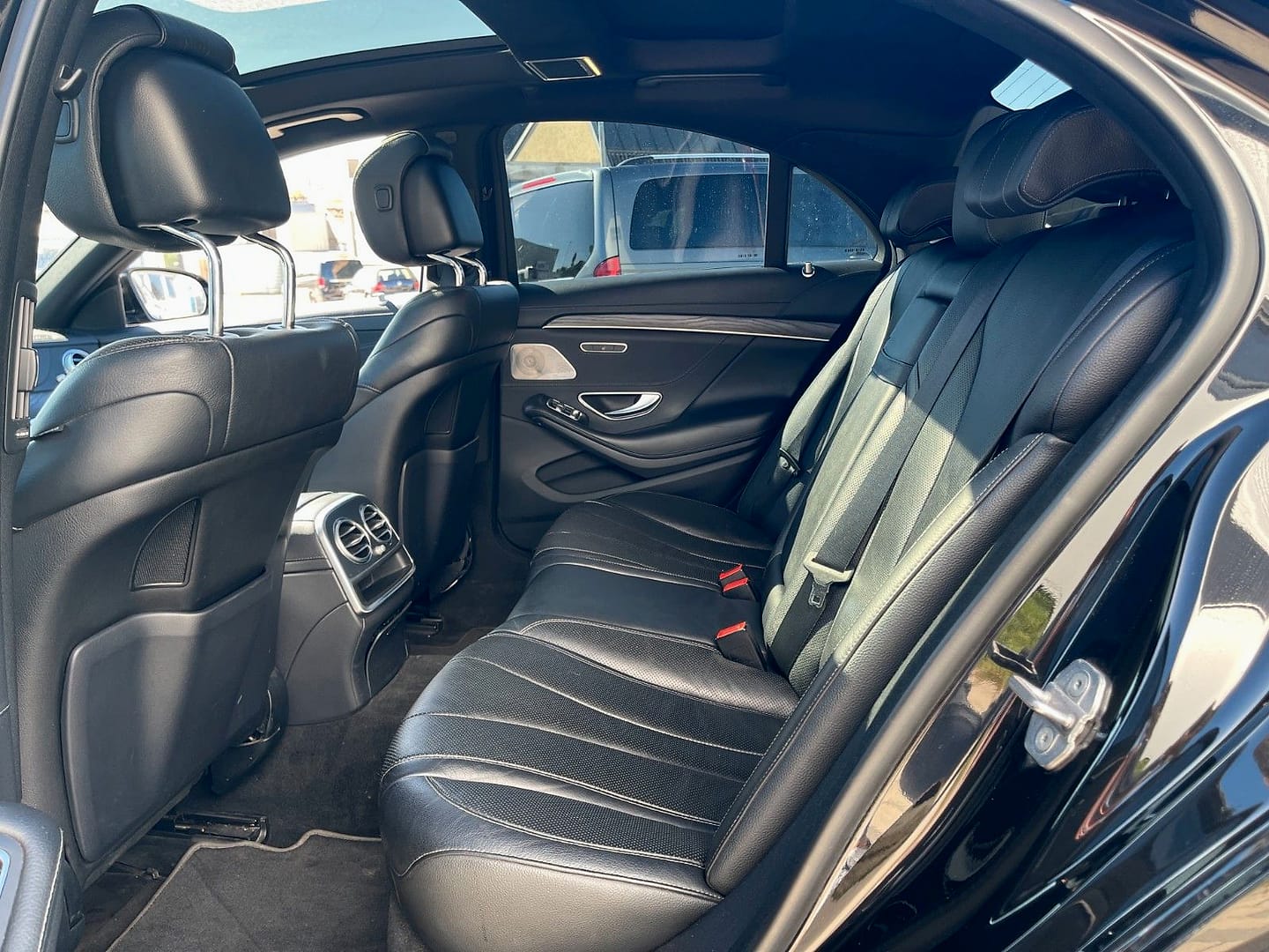 Mercedes-Benz S 350 d Limousine, Innenraum: Rücksitze