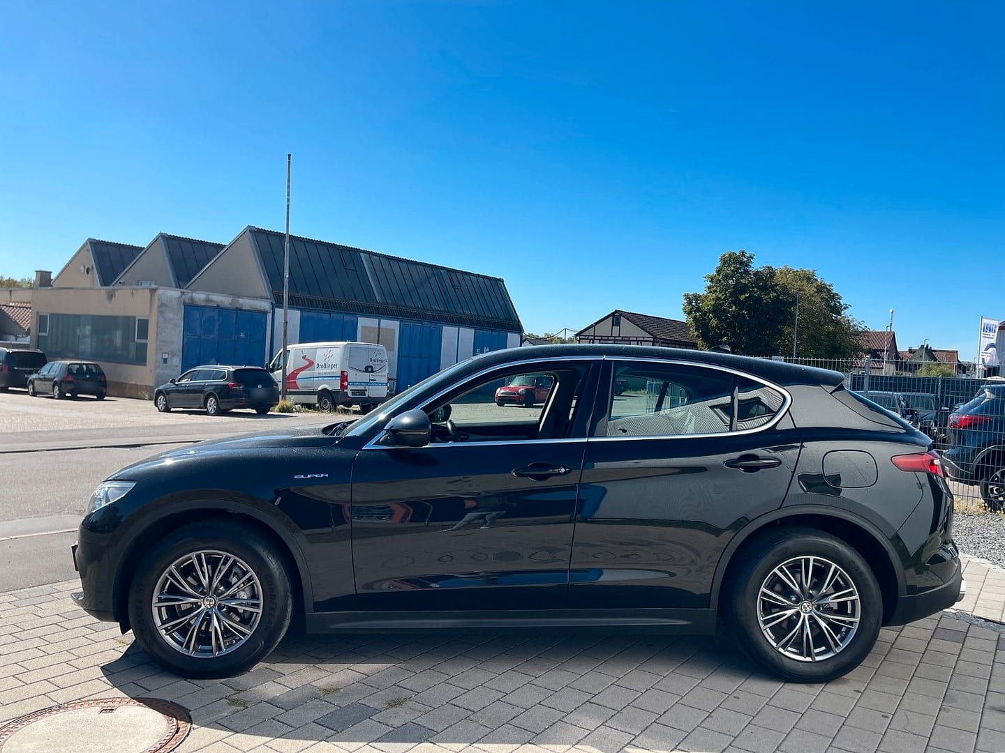 Alfa Romeo Stelvio 2.2 Diesel Super Q4, Seitenansicht