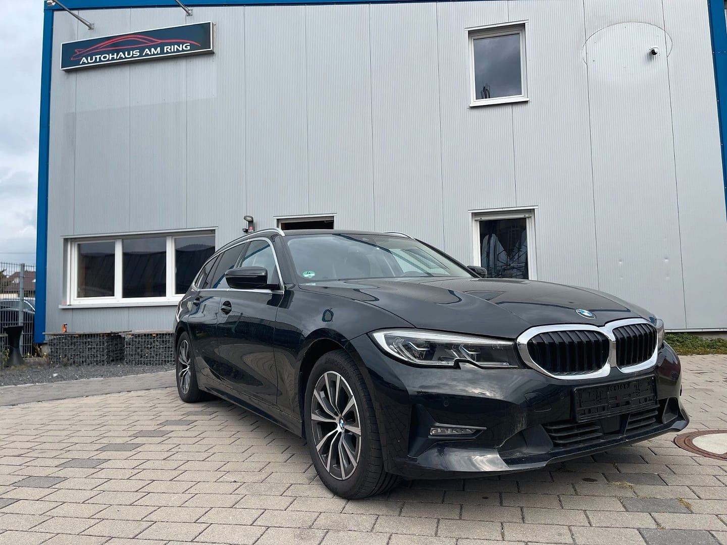 BMW 320 d Touring Advantage, Foto 1 aus dem Inserat