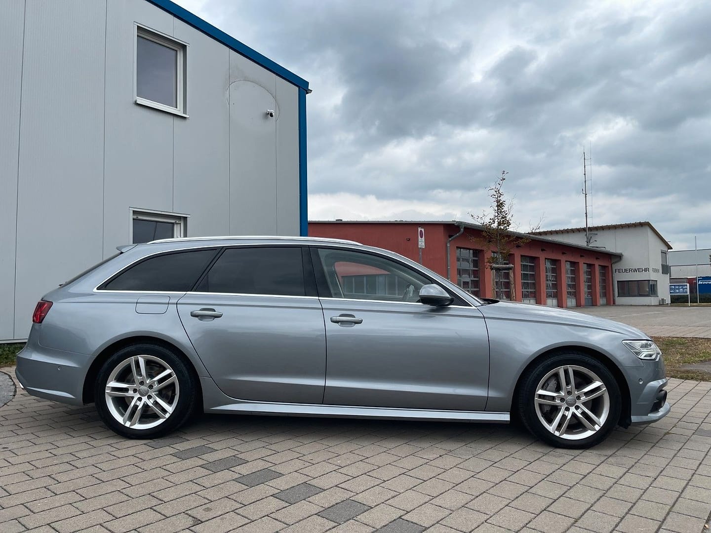 Audi A6 Avant 3.0 TDI clean diesel quattro, Foto 5 aus dem Inserat