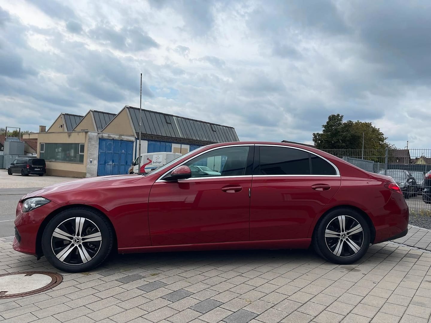 Mercedes-Benz C 180 Limousine, Foto 4 aus dem Inserat