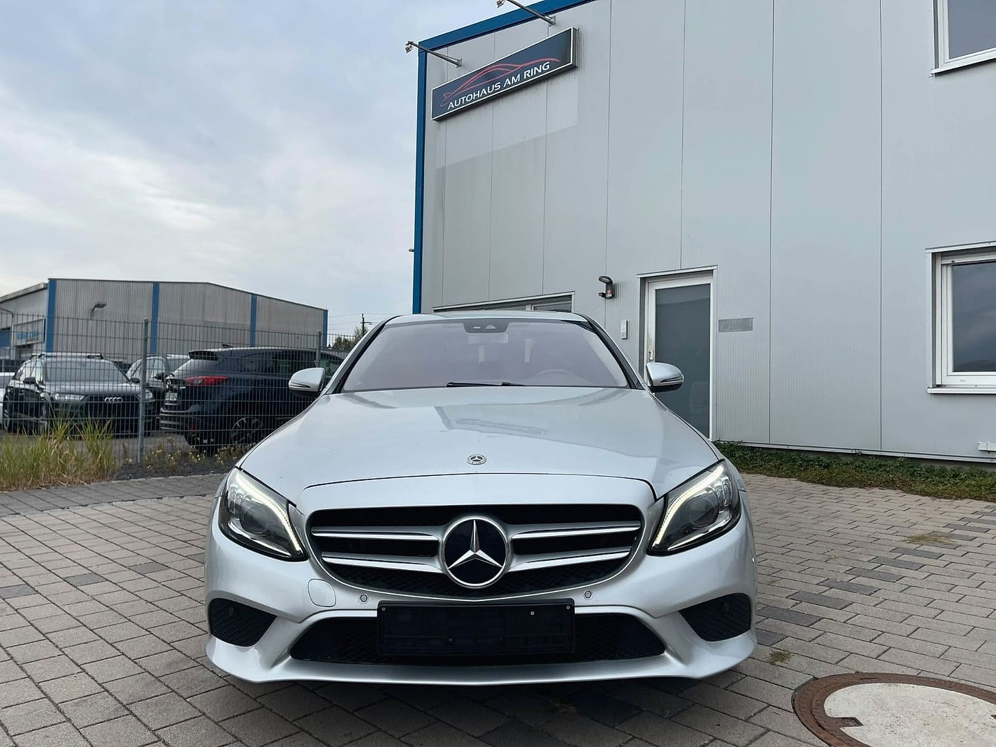 Mercedes-Benz C 220 d 4MATIC Autom., Foto 2 aus dem Inserat