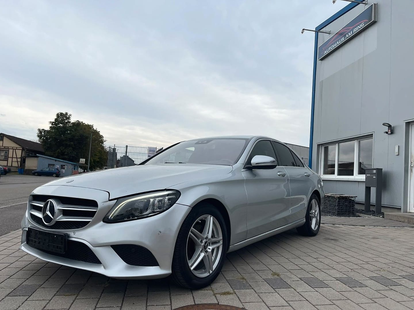 Mercedes-Benz C 220 d 4MATIC Autom., Foto 3 aus dem Inserat